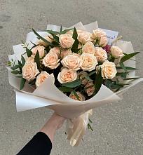 Букет Кремовые розы Латте в Русской Буйловке